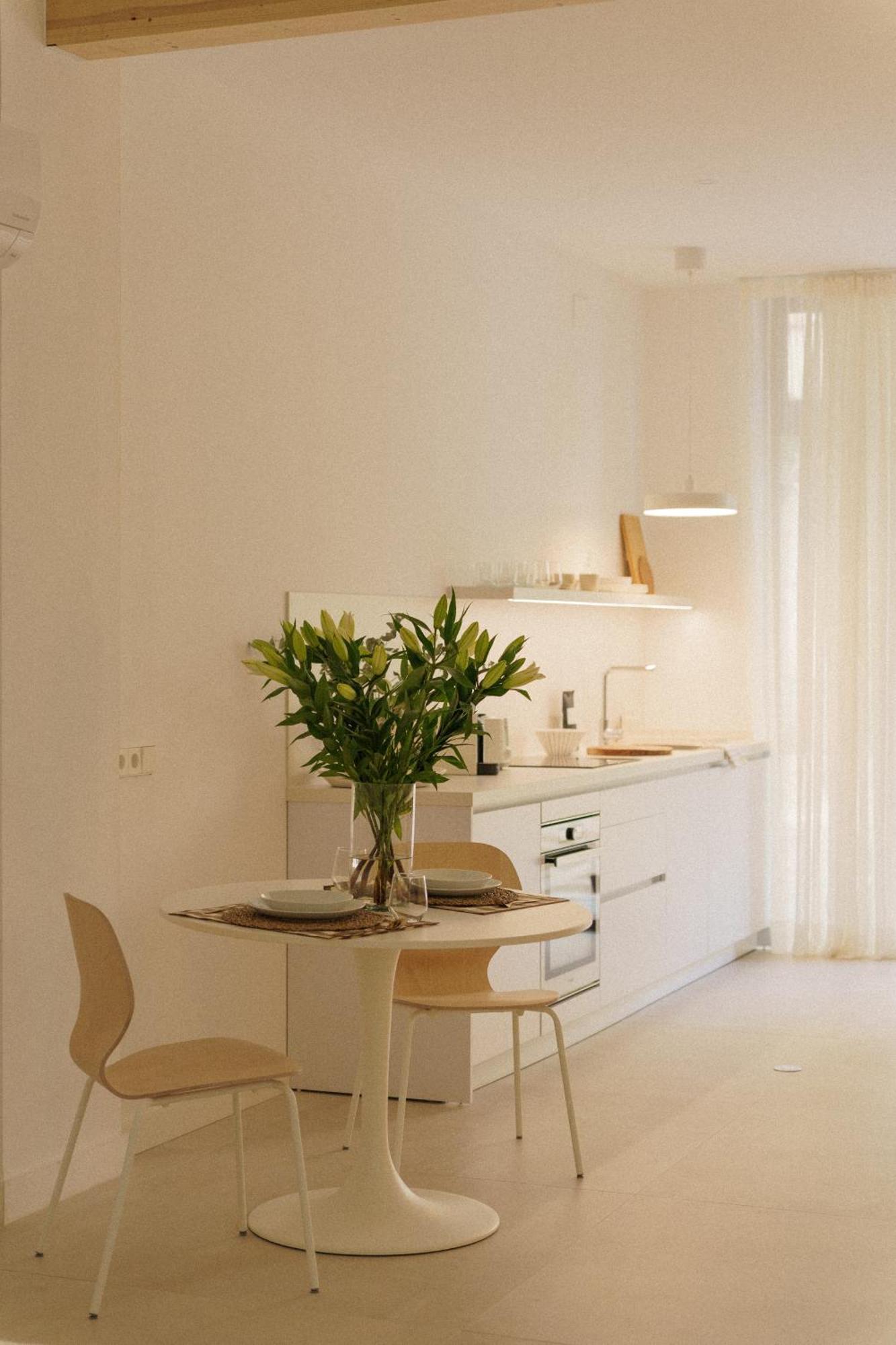 Luca Oliva Homes Riverside Studio セビリア エクステリア 写真